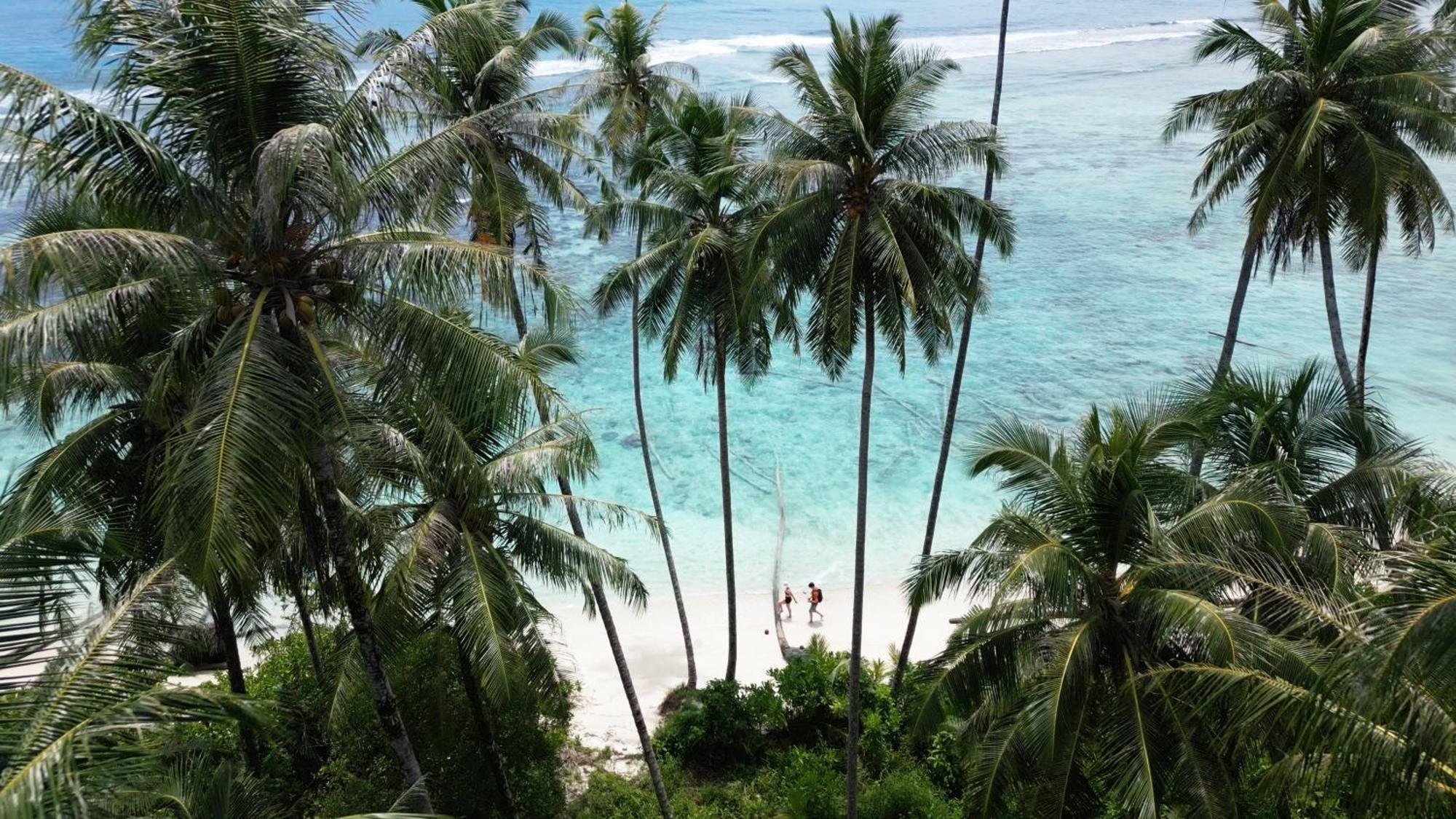 Ira Bungalows Pulau Banyak Alaban Exterior foto