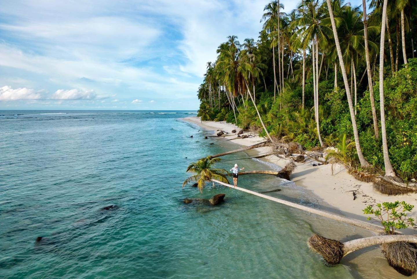 Ira Bungalows Pulau Banyak Alaban Exterior foto