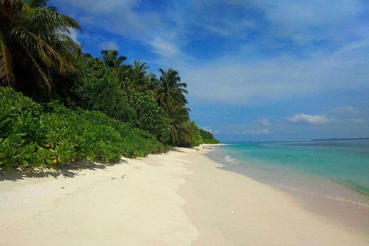 Ira Bungalows Pulau Banyak Alaban Exterior foto